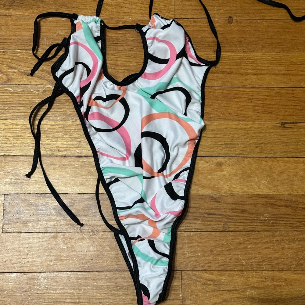 Colorful slingshot one piece